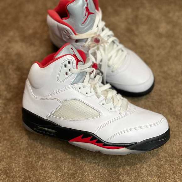 Jordan 5 retro fire red silver tongue - Picture 2 of 5